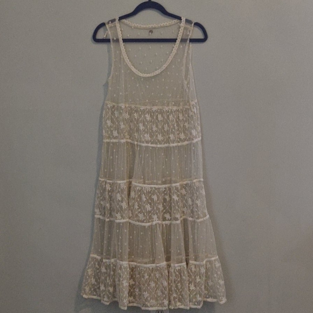 Billabong crochet overlay dress